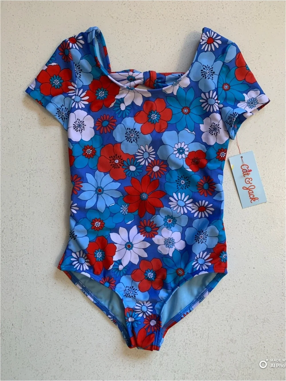 Cat & Jack Girl’s Blue & Red Floral Short Sleeve Swimsuit Size XS NWT Beach Vaca
